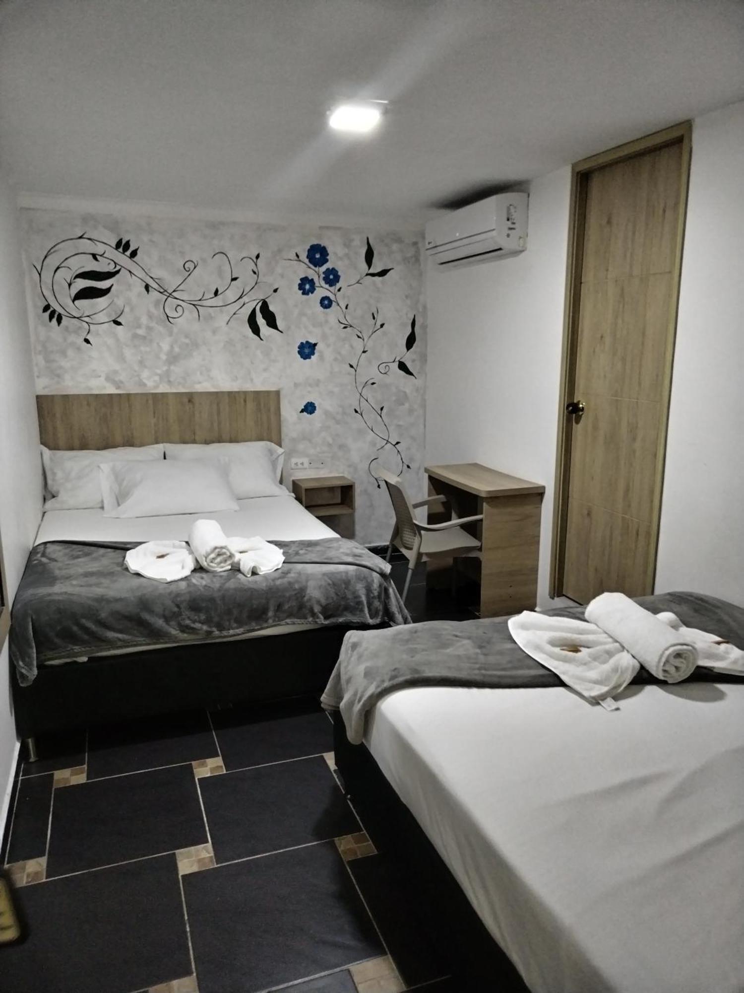 Hotel Colores Boutique Medellin Exterior photo